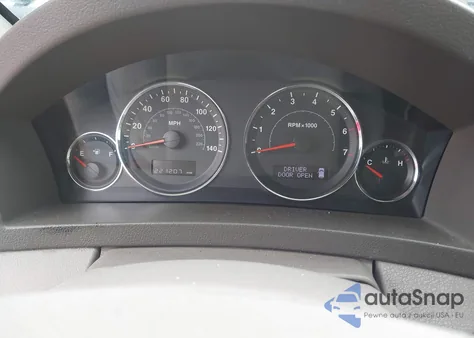 2008 Jeep Grand Cherokee Laredo z USA, uszkodzony, nr VIN 1J8GR48K08C153045